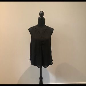 Lush beautiful tank top for woman is in perfect condition.